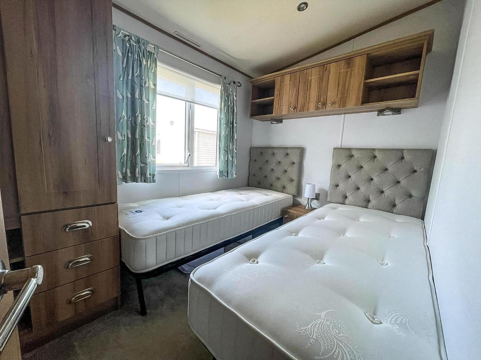 Beautiful Caravan With Decking At Carlton Meres Holiday Park, Suffolk Ref 60022M Saxmundham Eksteriør billede